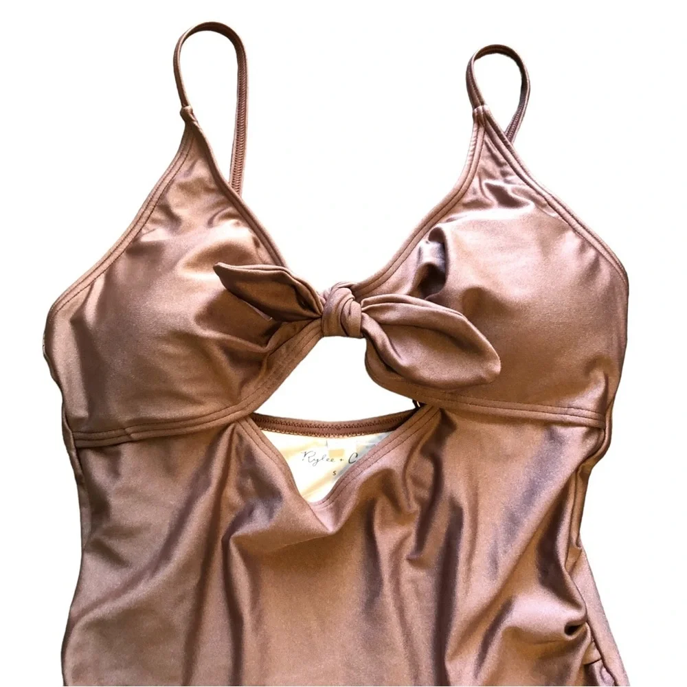 Rylee + Cru Key Hole One Piece Mulberry Shimmer